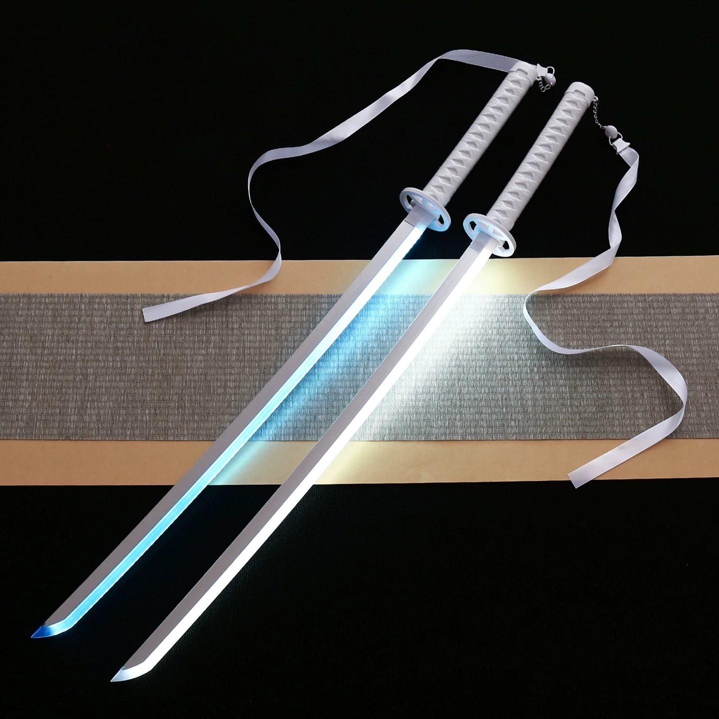 ดาบคาตานะเรืองแสงขนาด 40 นิ้ว  - Cosplay Prop Dagger บทวิจารณ์และราคา